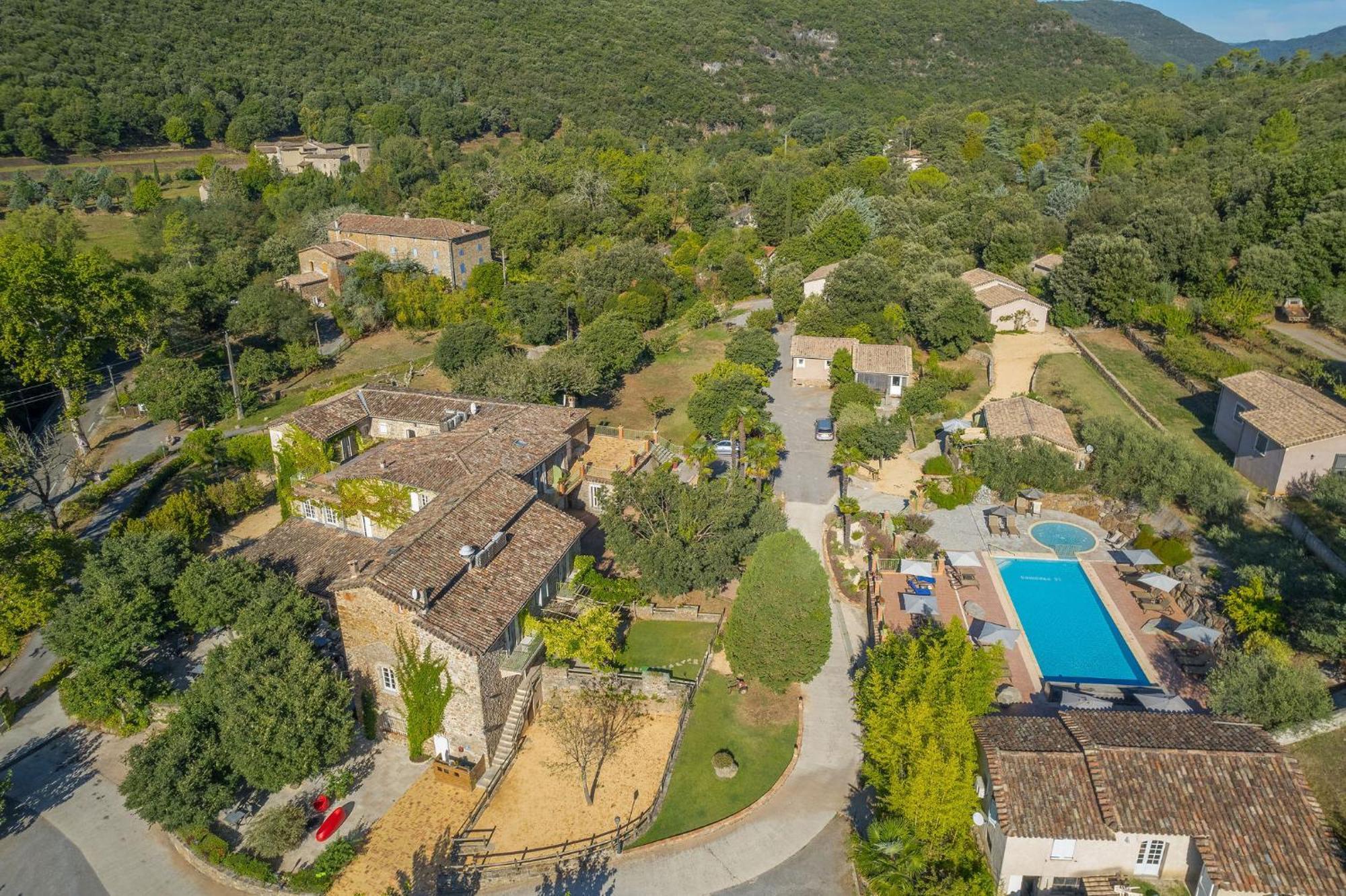 Hotel Logis Hotel Restaurant Le Pradinas