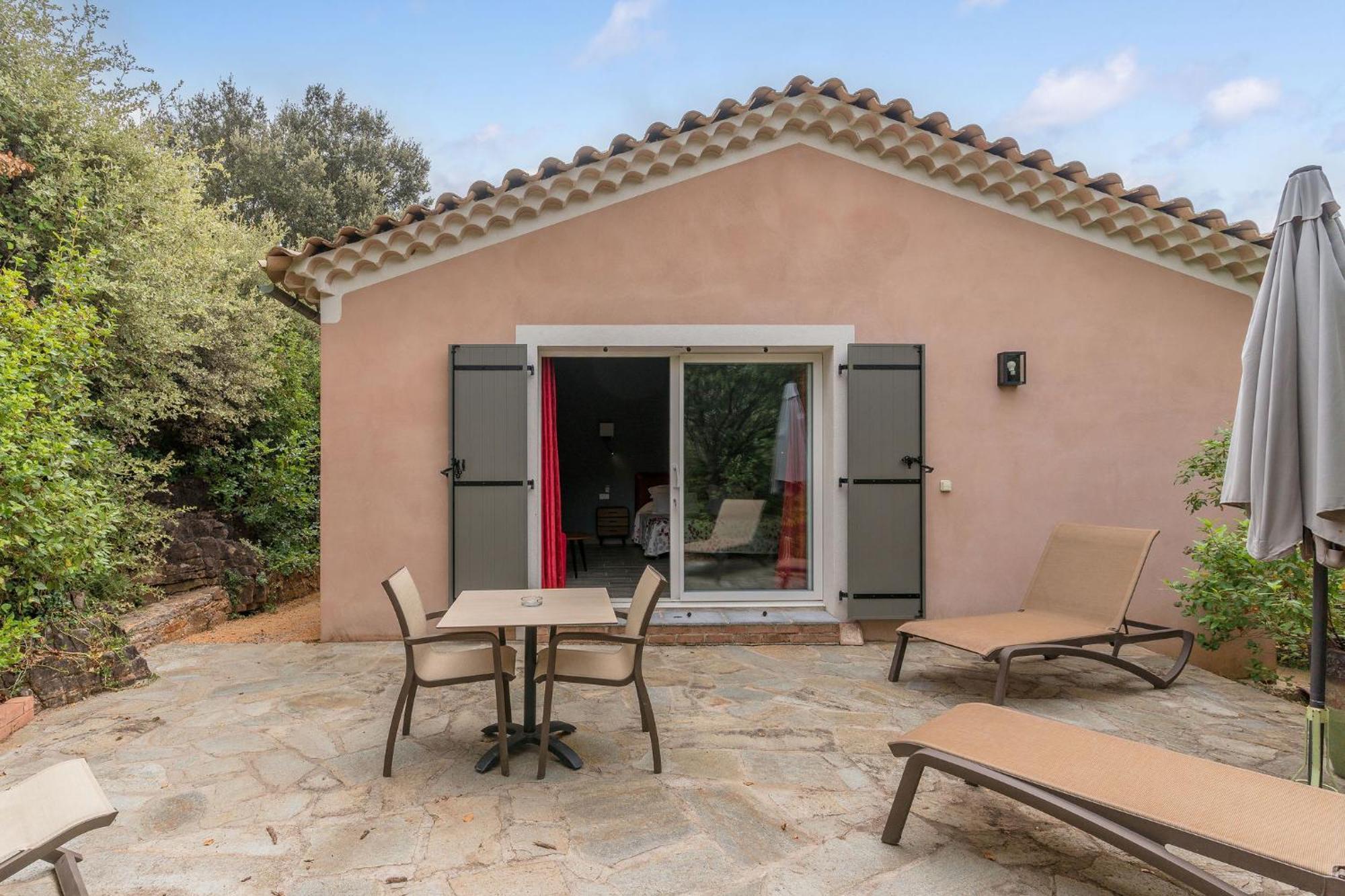 Logis Hotel Restaurant Le Pradinas 3* Anduze