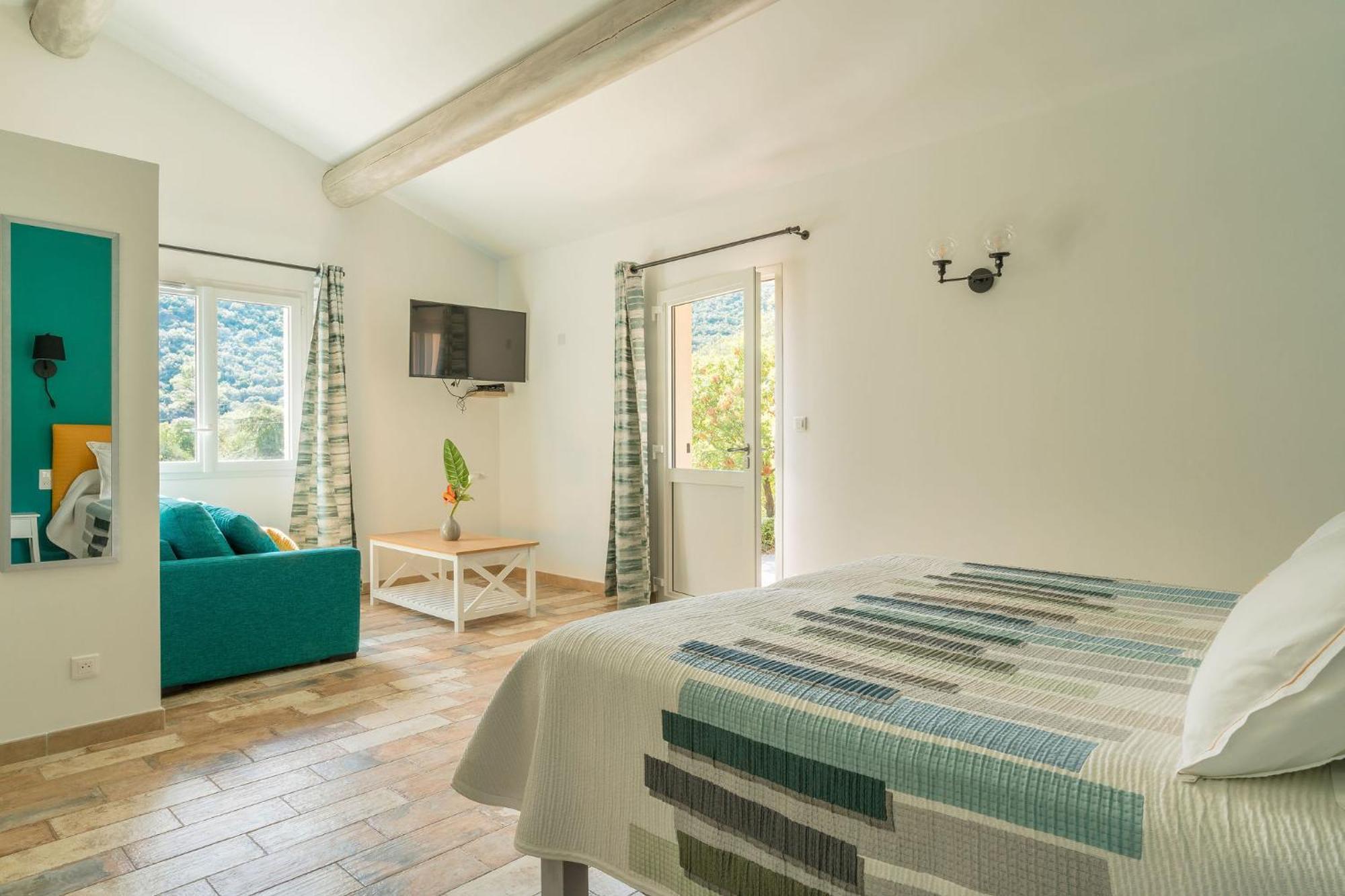 Logis Hotel Restaurant Le Pradinas Hotel